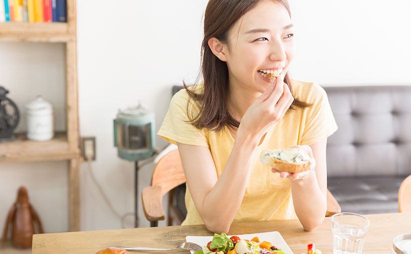 自分の歯と同じような感覚で噛める